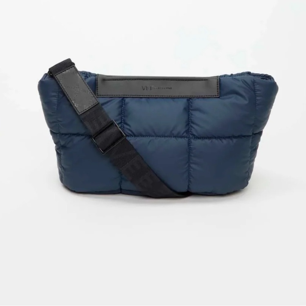 VEE Collective Deep Sea Porter Basque Clutch